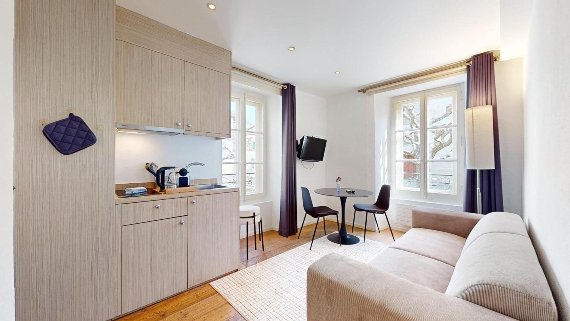 Charming Apartments In The Center Of Lutry Exterior foto